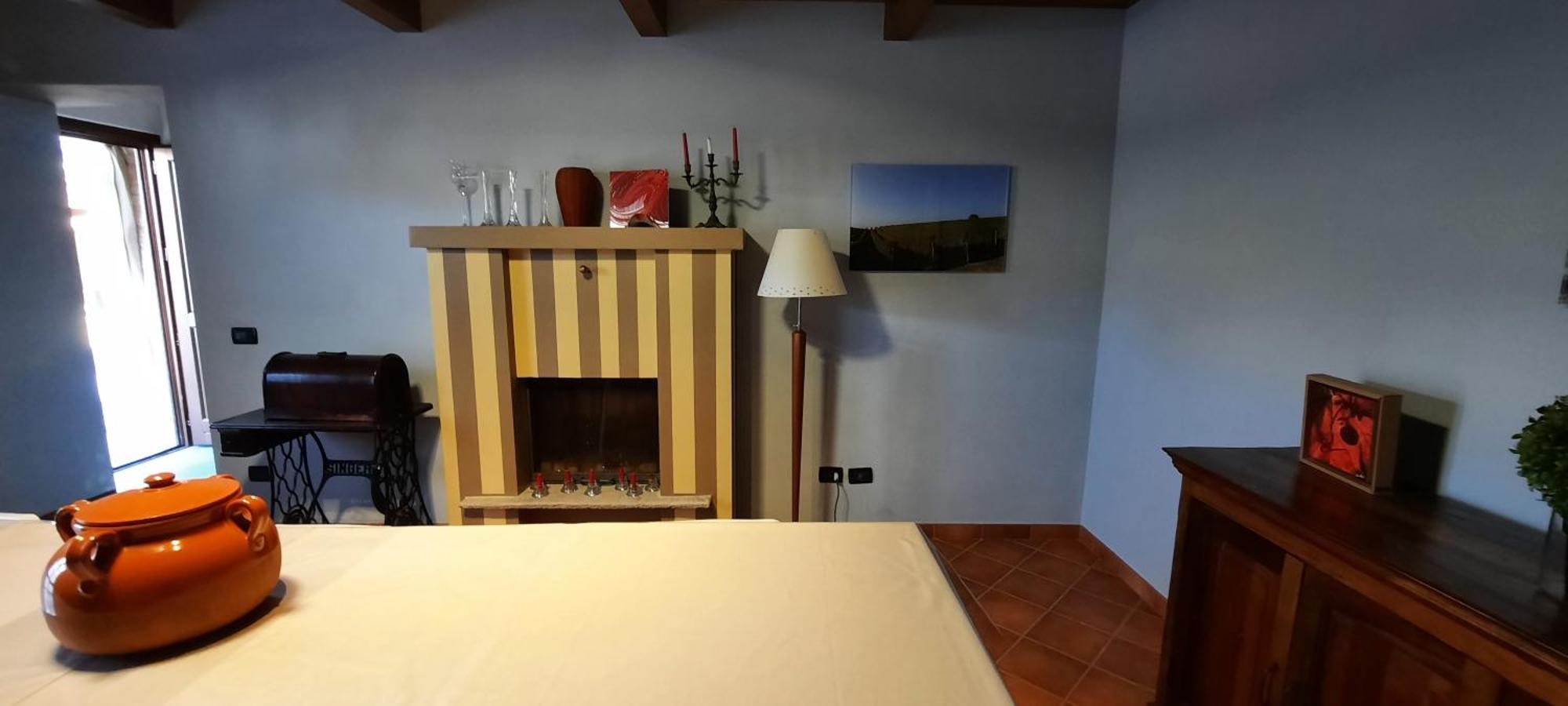 Ca Trifolera Barbaresco - Romantico Cascinale Con Antica Cantina Nel Cuore Delle Langhe - Degustazione Vini Nella Nostra Cantina Esterno foto